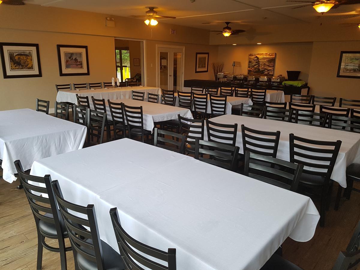 Dunlop Lake Lodge Elliot Lake ภายนอก รูปภาพ